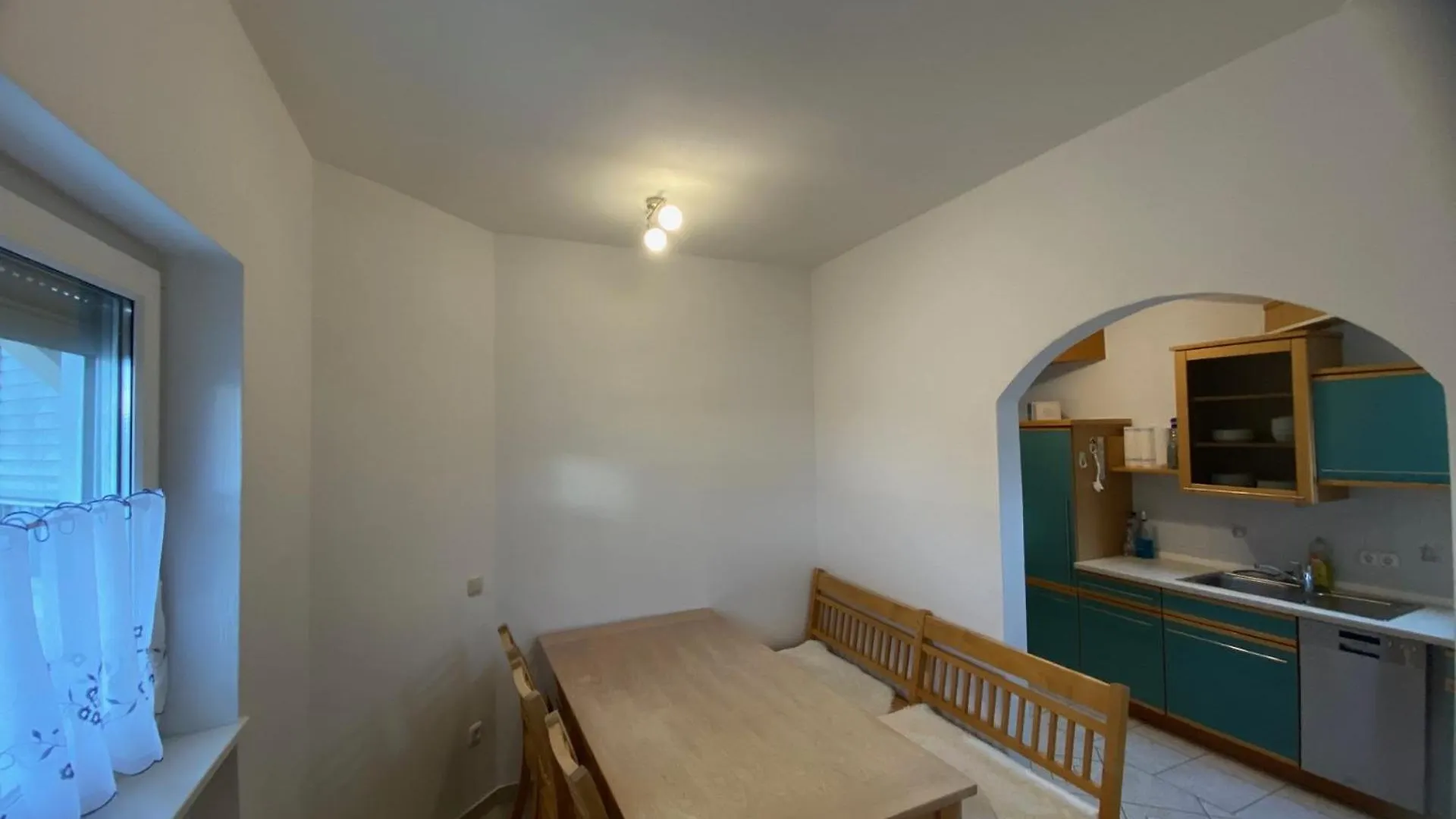 Διαμέρισμα Monteurwohnung , 4 Schlafzimmer, 130Qm, Balkon, Einzige Wohneinheit Im Haus, Parkplatz Pocking